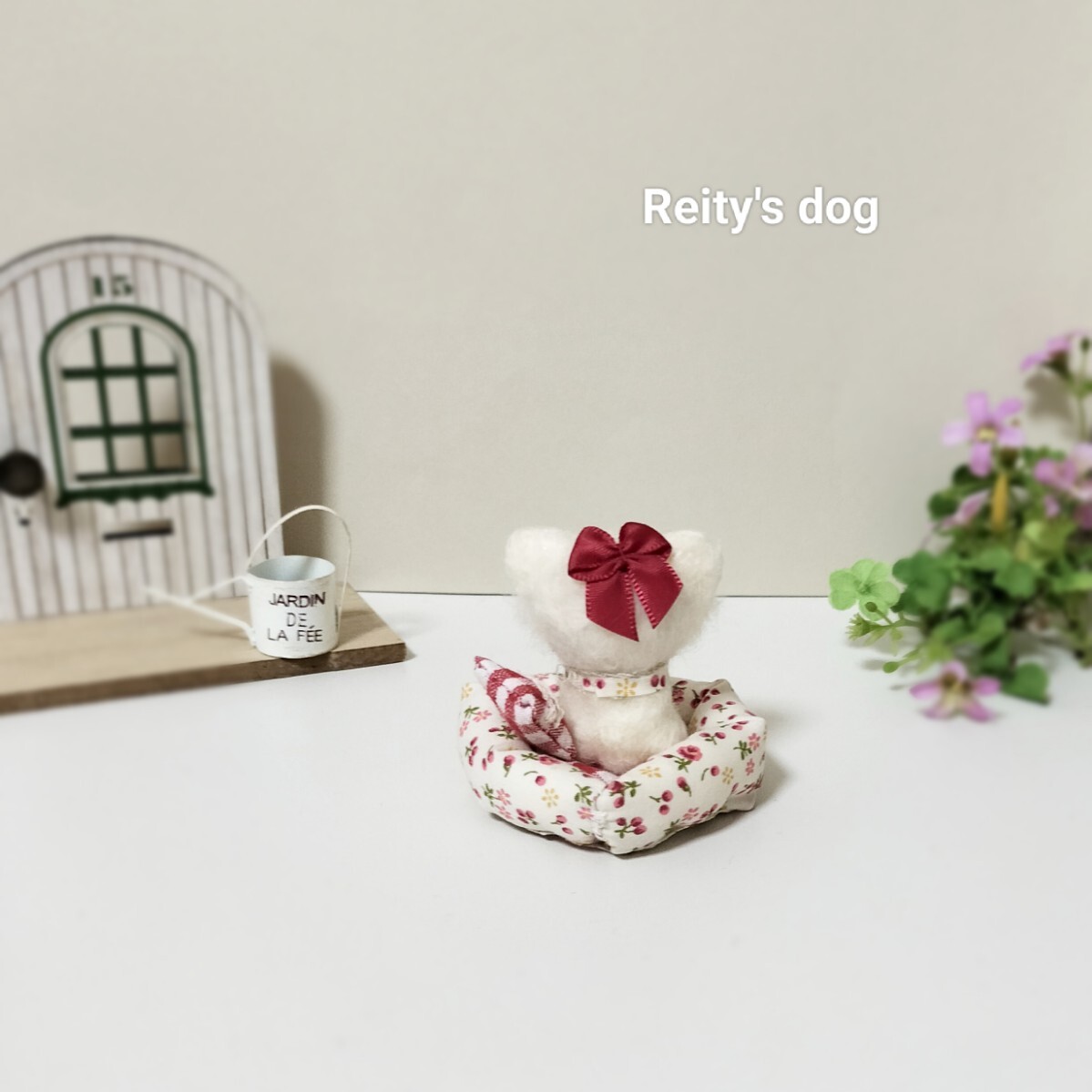Reity′sdog チワワ ベッド 羊毛フェルト ドールハウス 犬 毛糸 Reity′sdog チワワ ベッド 羊毛フェルト ドールハウス 犬 毛糸
