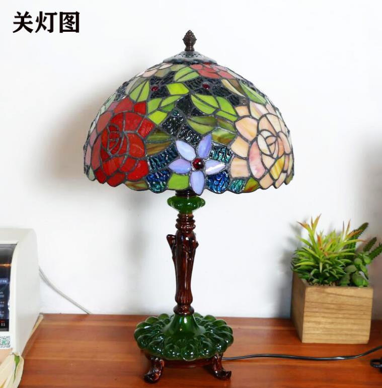 推薦☆ 美品◇ ティファニーランプ アンティーク風 ティファニー 推薦☆ 美品◇ ティファニーランプ アンティーク風 ティファニー