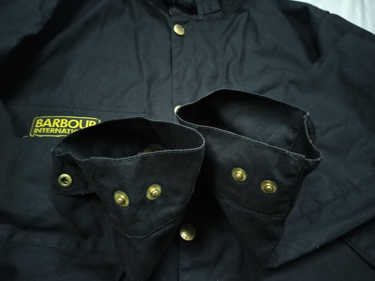 Mint 限定モデル Barbour international 75th c44 英国製 Mint 限定モデル Barbour international 75th c44 英国製