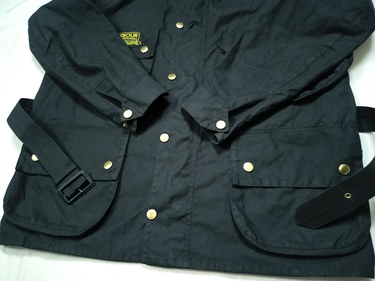 Mint 限定モデル Barbour international 75th c44 英国製 Mint 限定モデル Barbour international 75th c44 英国製