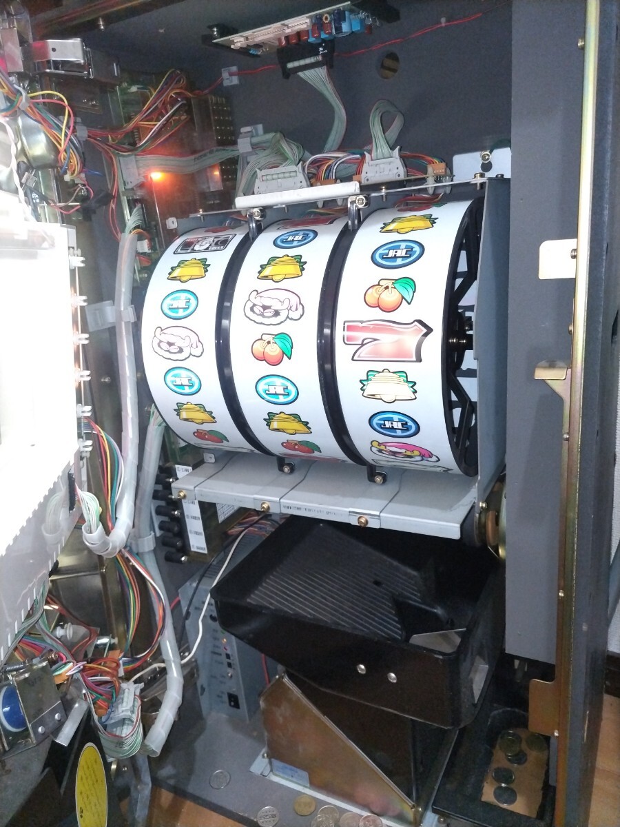 4号機 ハローサンタ 実機 中古 タイヨー スロット 初代(パチスロ 4号機 ハローサンタ 実機 中古 タイヨー スロット 初代(パチスロ