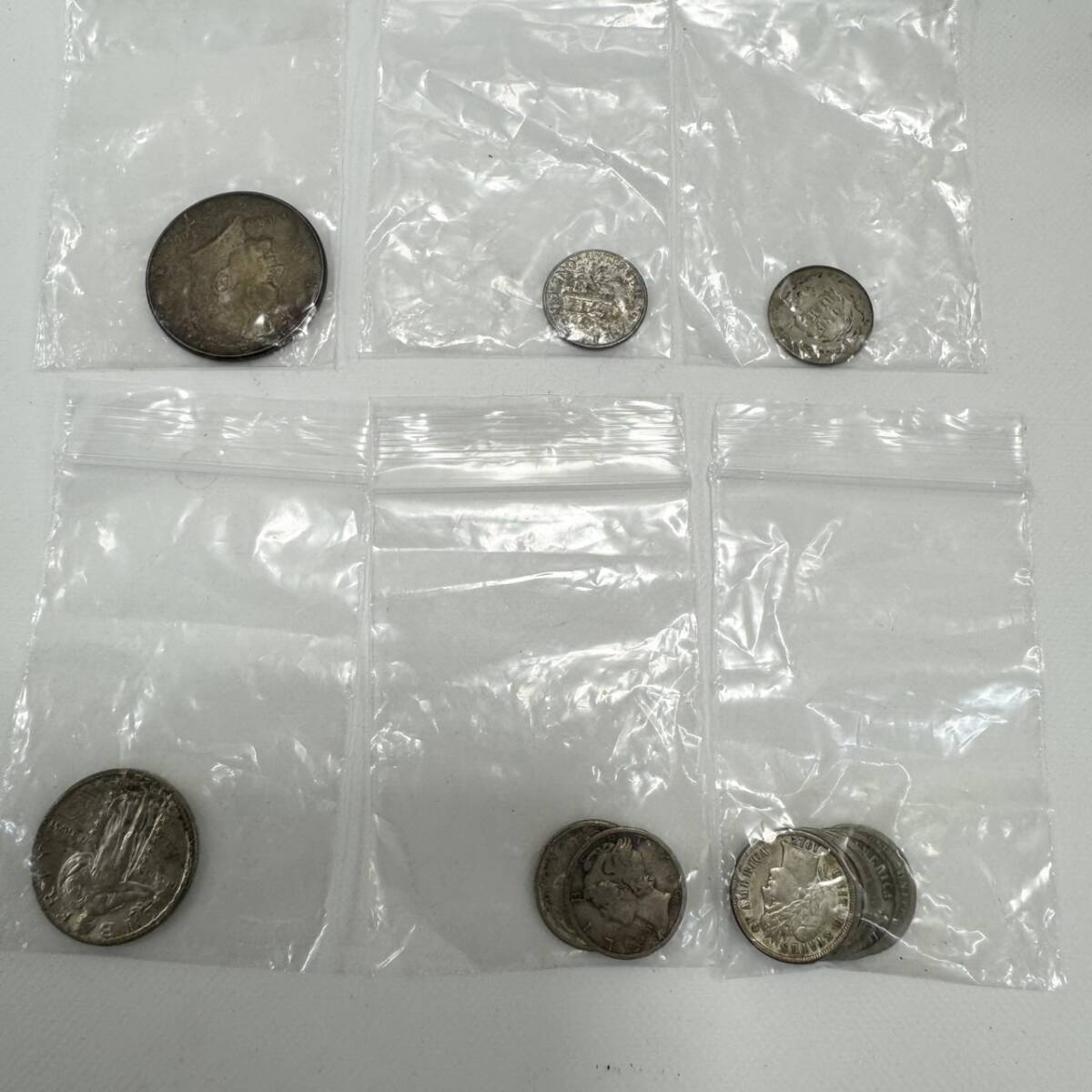 8) 外国 古銭 銀貨 12枚 まとめ アメリカ ケネディ ルーズベルト 8) 外国 古銭 銀貨 12枚 まとめ アメリカ ケネディ ルーズベルト