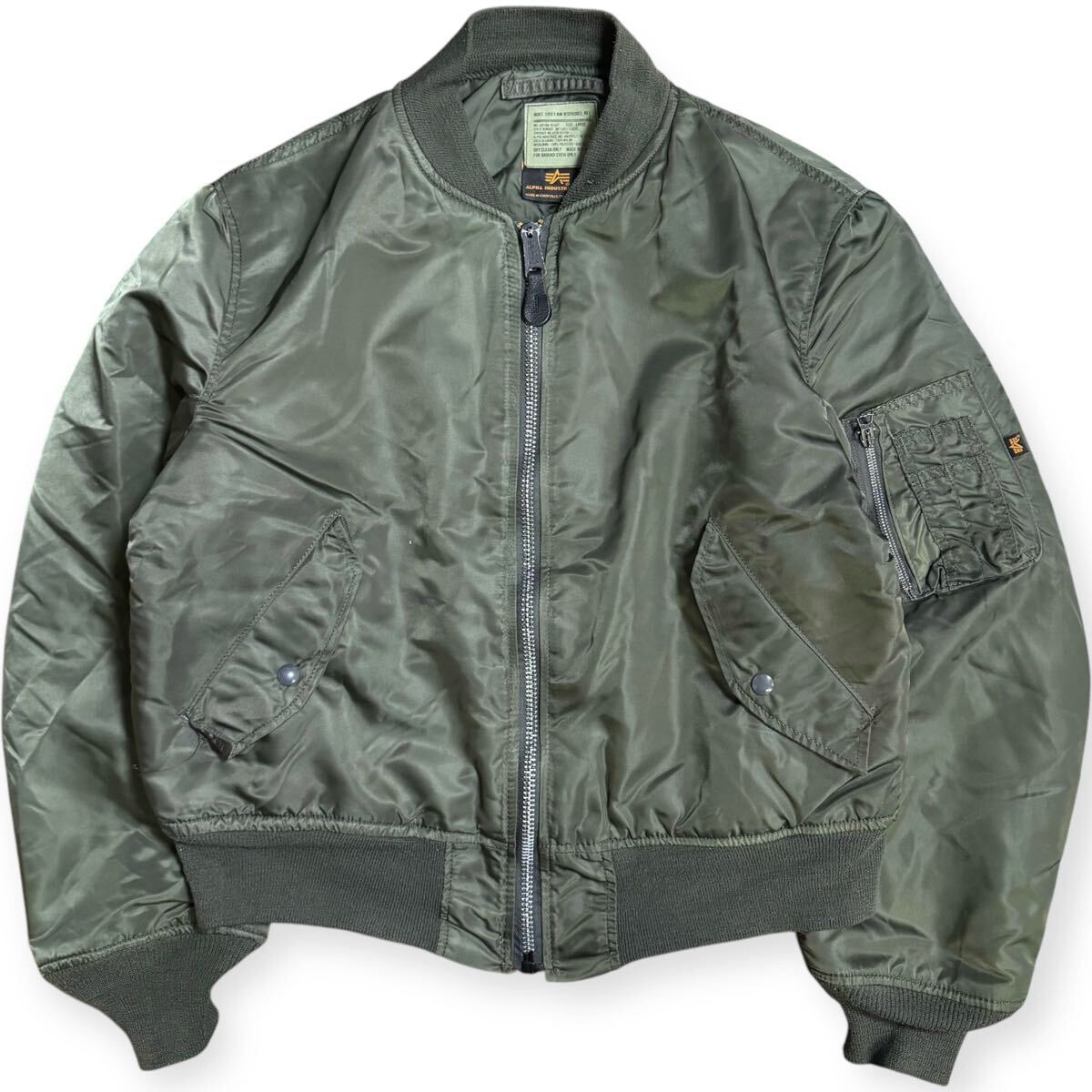 雰囲気 ALPHA INDUSTRIES 黒タグ 90s USA製 ヴィンテージ MA-1 雰囲気 ALPHA INDUSTRIES 黒タグ 90s USA製 ヴィンテージ MA-1
