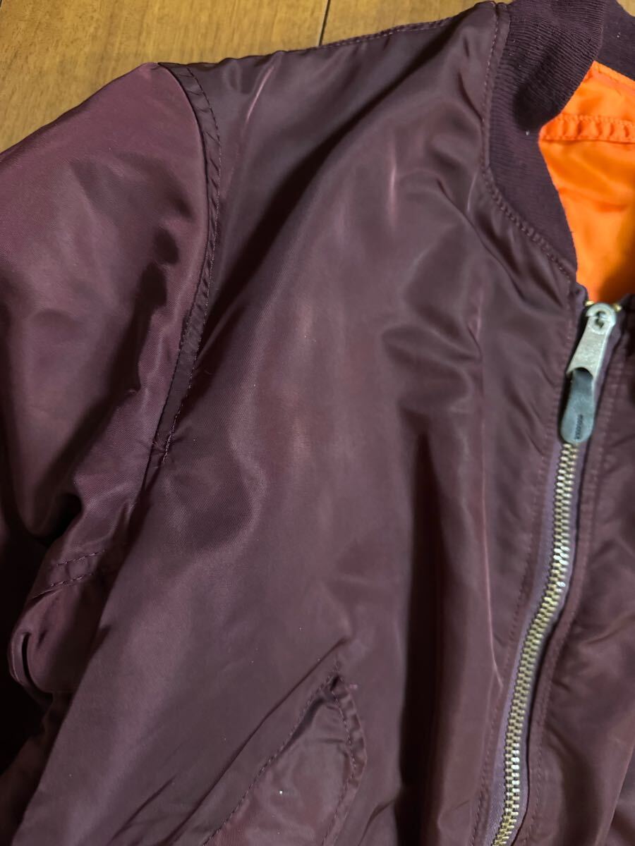 稀少色ボルドー ALPHA INDUSTRIES 90s 黒タグ USA製 稀少色ボルドー ALPHA INDUSTRIES 90s 黒タグ USA製