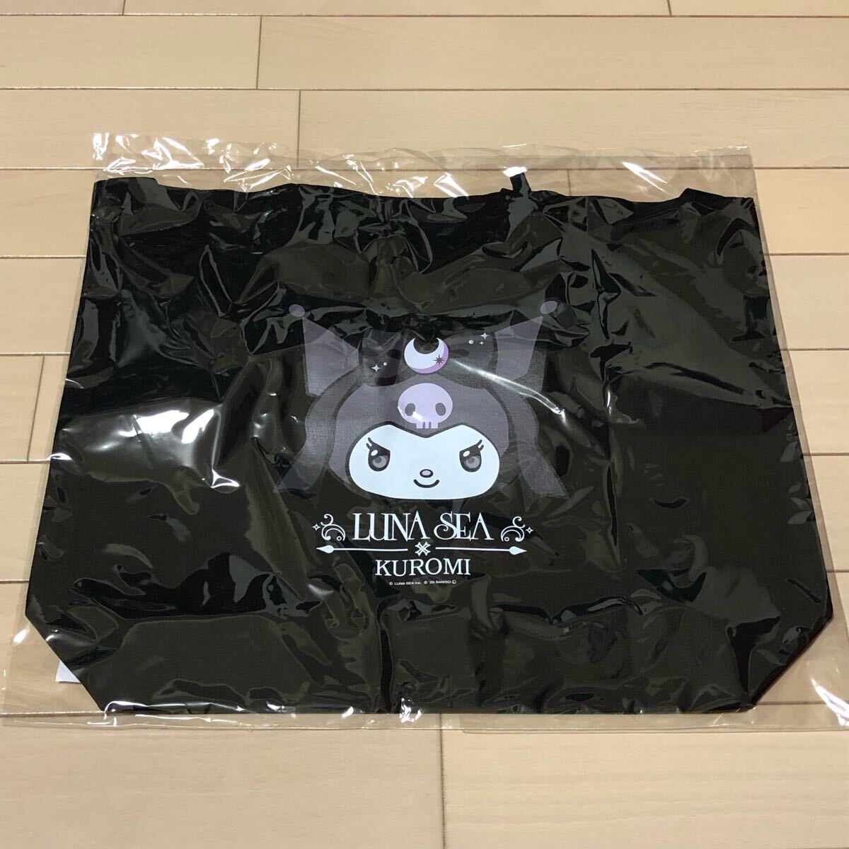 LUNA SEA x KUROMI トートバッグ クロミ ルナシー|Yahoo!フリマ LUNA SEA x KUROMI トートバッグ クロミ ルナシー|Yahoo!フリマ