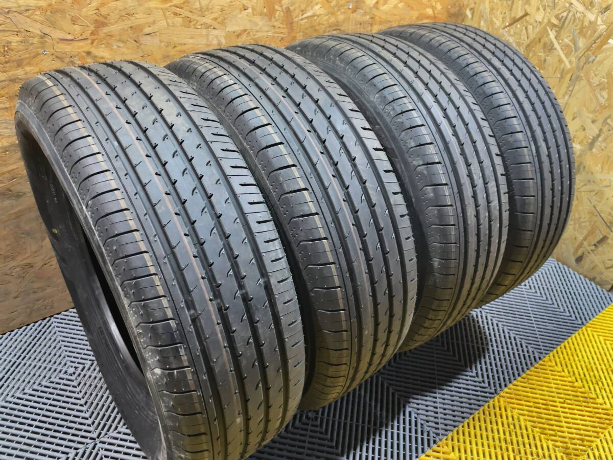 ☆新車外し☆225/65R17☆102H☆24年☆ヨコハマ☆アドバンV03☆4 ☆新車外し☆225/65R17☆102H☆24年☆ヨコハマ☆アドバンV03☆4