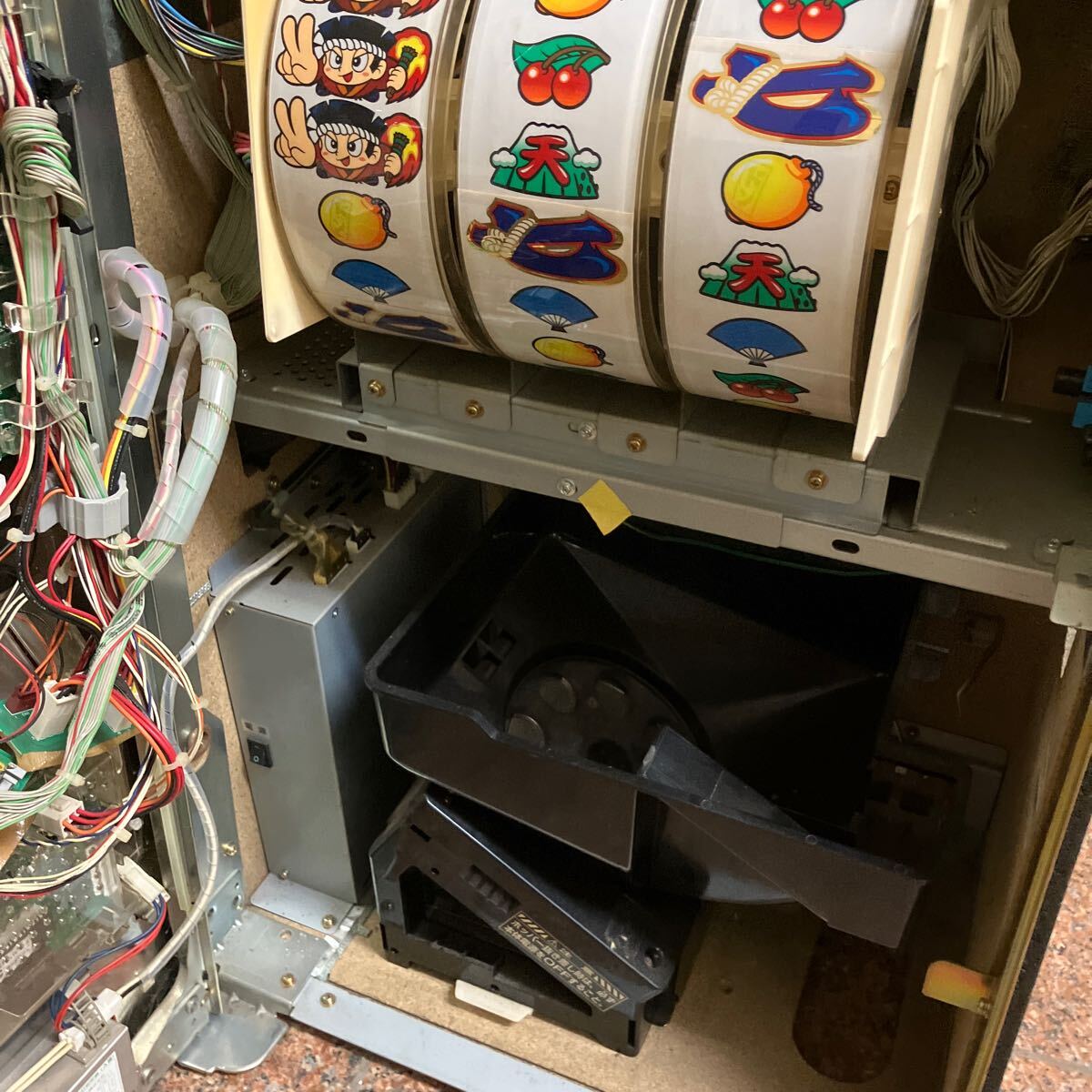 花火百景 パチスロ 実機 家庭用電源 エレコ 動作確認済み 4号機 花火百景 パチスロ 実機 家庭用電源 エレコ 動作確認済み 4号機