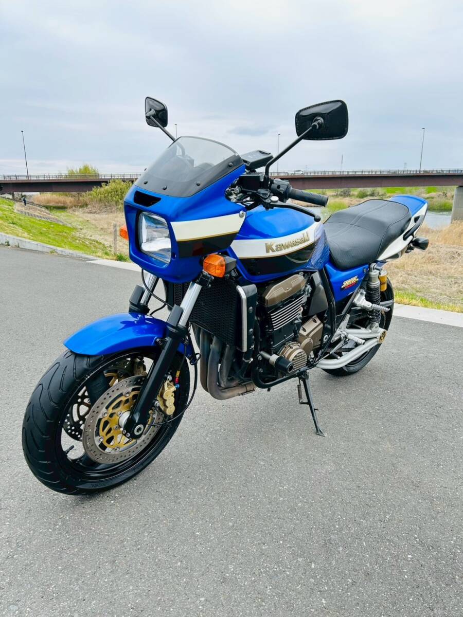 カワサキ ZRX1200R 18,975km ZRT20A 中古車体!動画有!茨城県 カワサキ ZRX1200R 18,975km ZRT20A 中古車体!動画有!茨城県