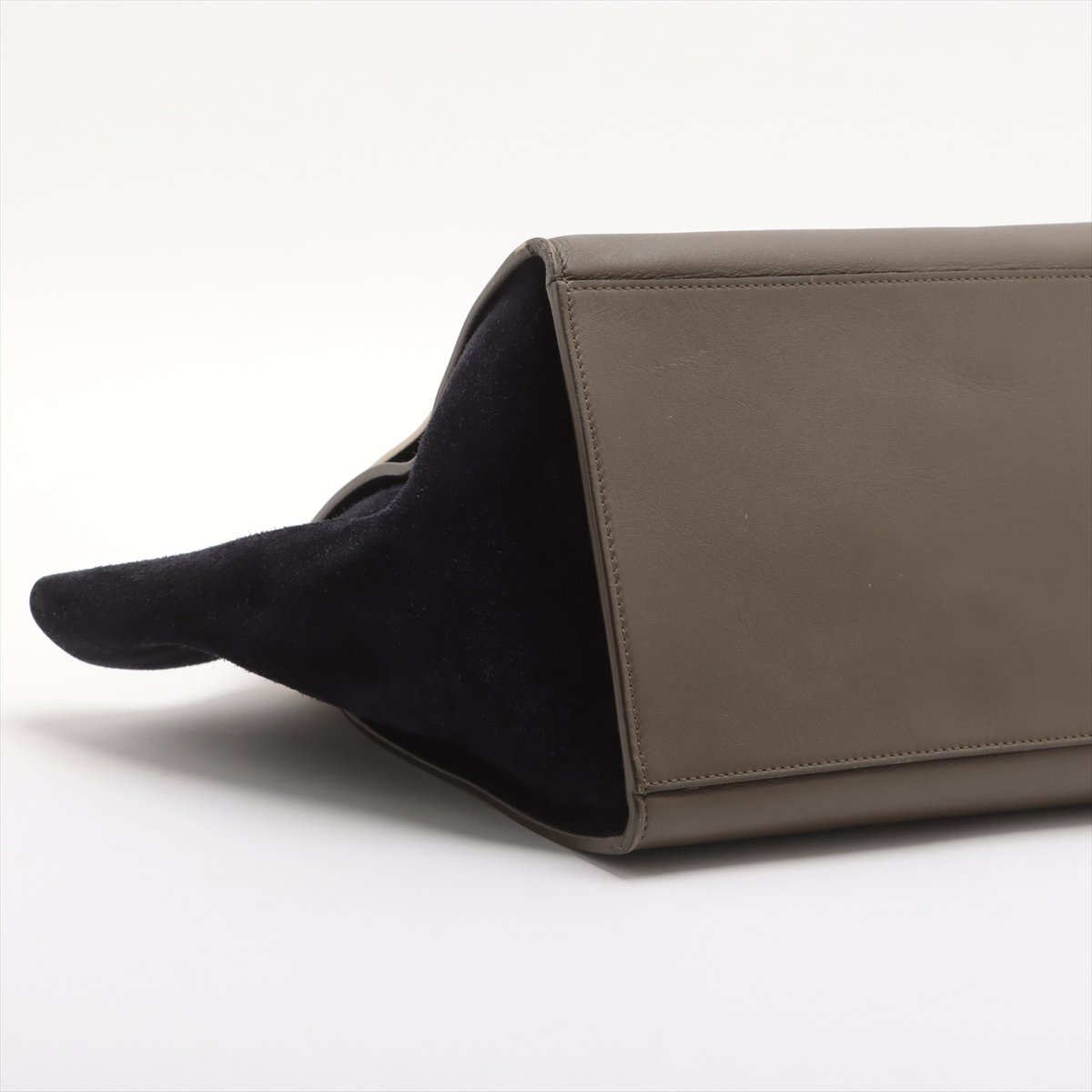 1円□美品□セリーヌ□トラペーズ スモール バイカラー レザー 1円□美品□セリーヌ□トラペーズ スモール バイカラー レザー