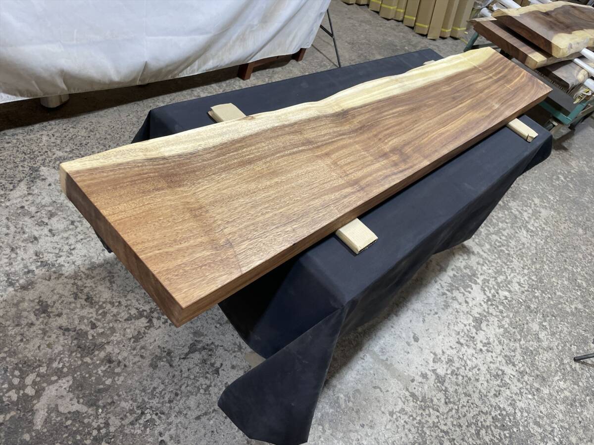 モンキーポッド4155 一枚板無垢 乾燥材 2220x310-320x50mm モンキーポッド4155 一枚板無垢 乾燥材 2220x310-320x50mm