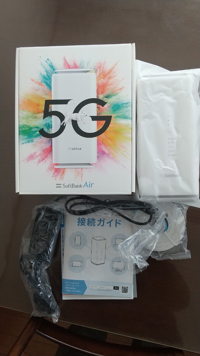 美品】SoftBank Air 5G Wi-Fiモバイルルーター ターミナル5 一式 美品】SoftBank Air 5G Wi-Fiモバイルルーター ターミナル5 一式