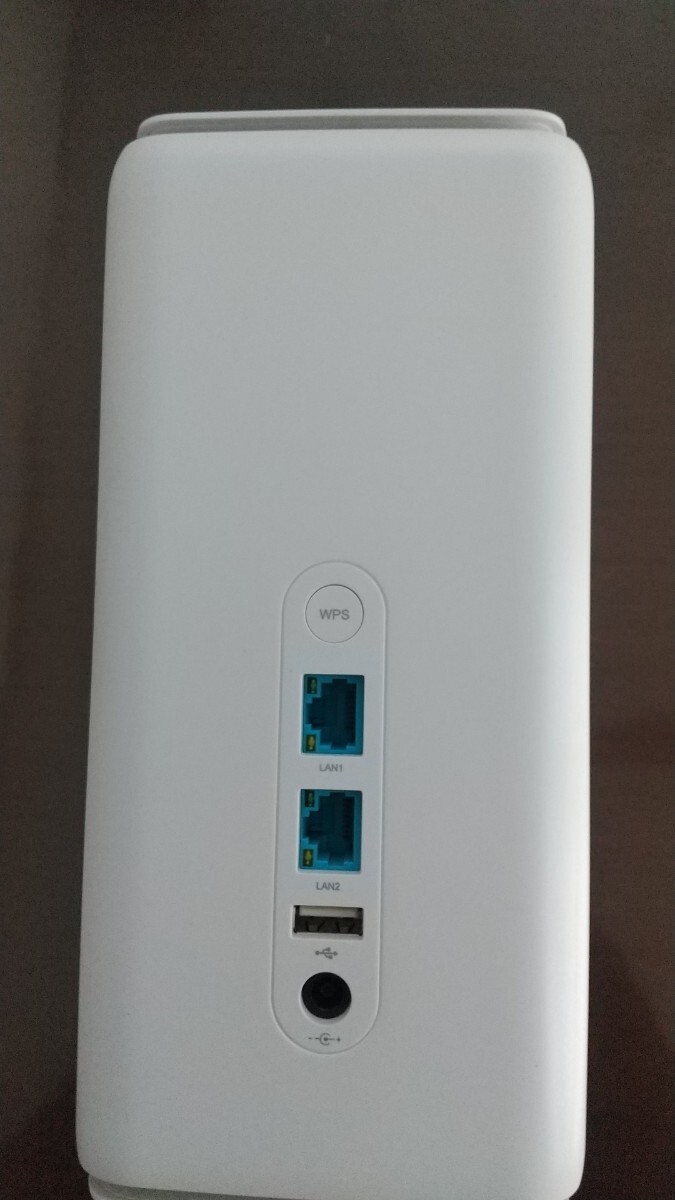 美品】SoftBank Air 5G Wi-Fiモバイルルーター ターミナル5 一式 美品】SoftBank Air 5G Wi-Fiモバイルルーター ターミナル5 一式