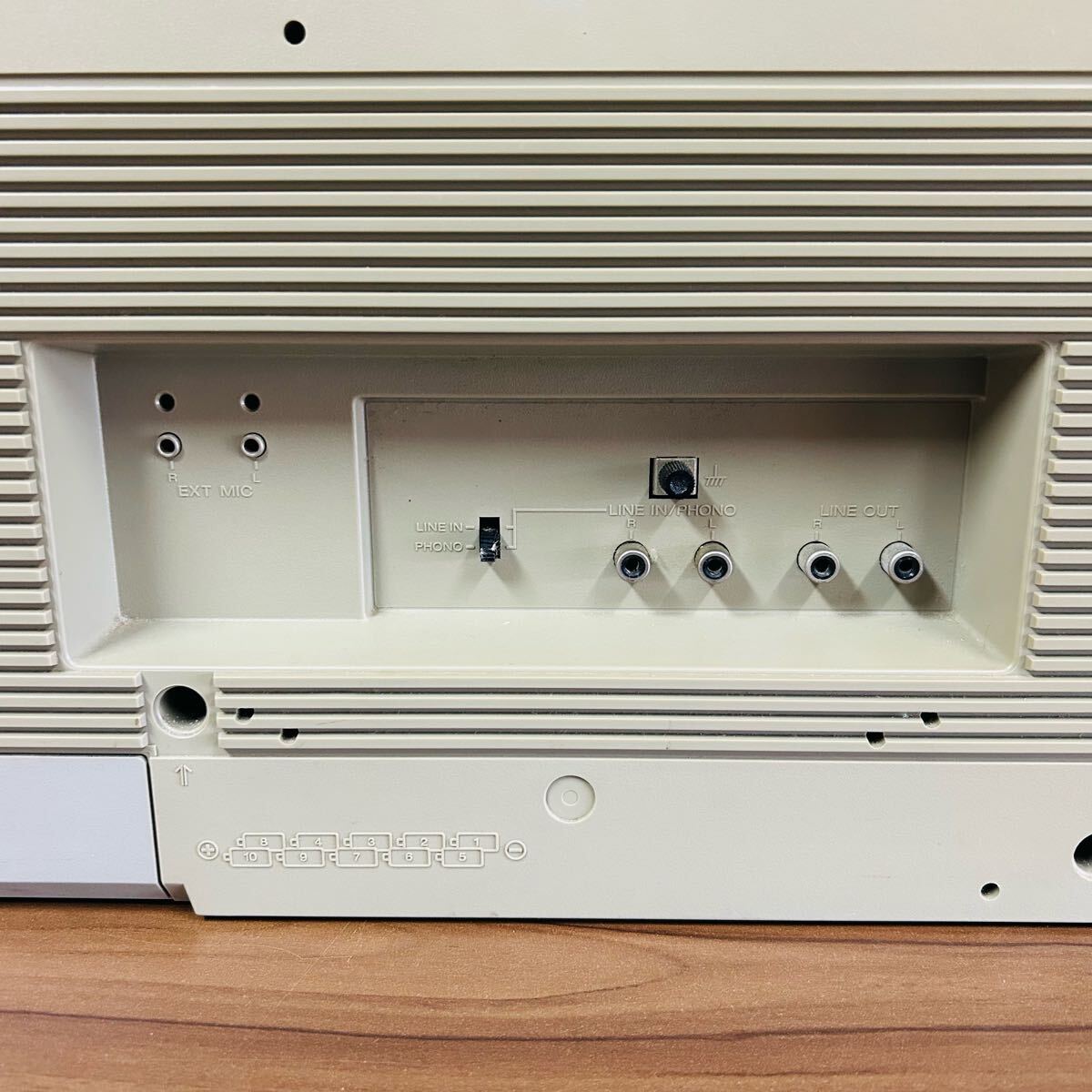 送料無料】 SONY CFS-99 ソニー 大型ラジカセ エナジー99 AM/FM 送料無料】 SONY CFS-99 ソニー 大型ラジカセ エナジー99 AM/FM