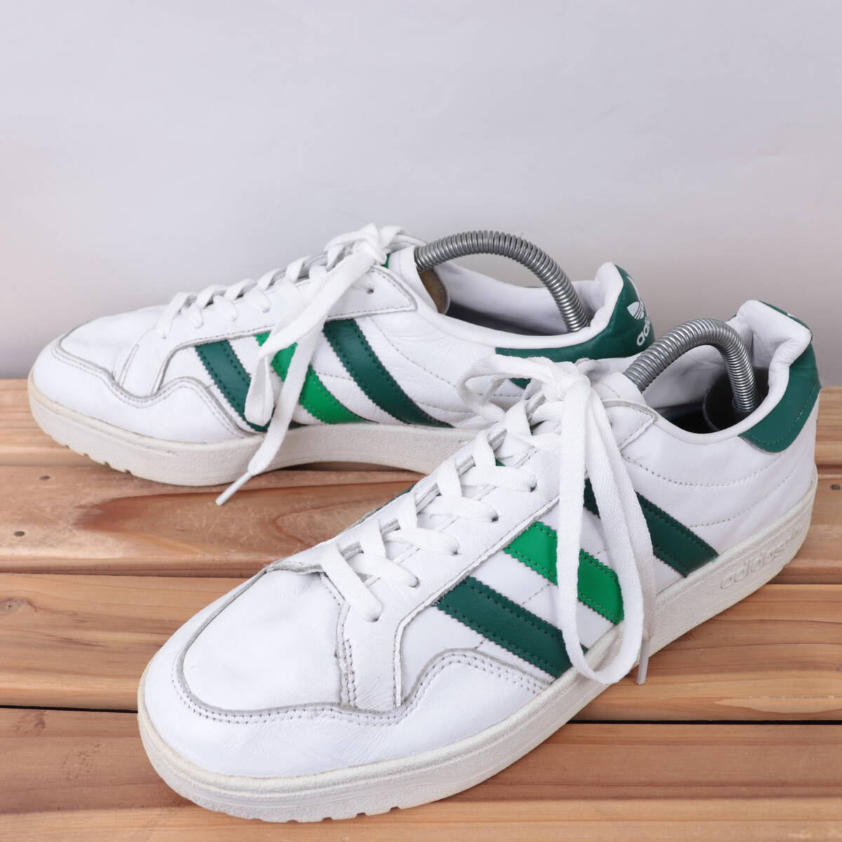 z9035 Adidas команда пальто US8 1/2 26.5cm/ белый белый зеленый зеленый adidas Team Court мужской спортивные туфли б/у 