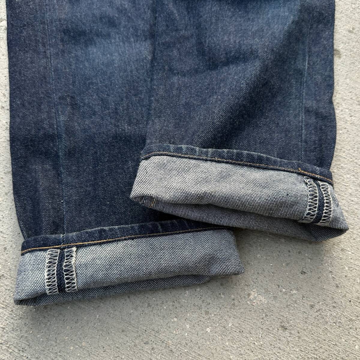 米国製 90s レギュラー Levi's 501 W31 (W30) ビンテージ 濃紺 米国製 90s レギュラー Levi's 501 W31 (W30) ビンテージ 濃紺