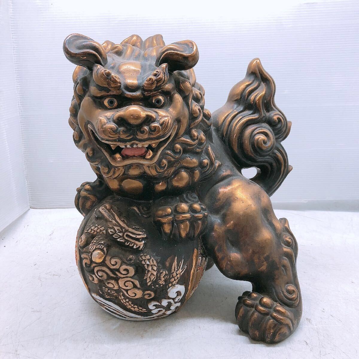 九谷焼 唐獅子 玉乗り獅子 狛犬 シーサー 八幡窯 須栄義 置物 九谷焼 唐獅子 玉乗り獅子 狛犬 シーサー 八幡窯 須栄義 置物
