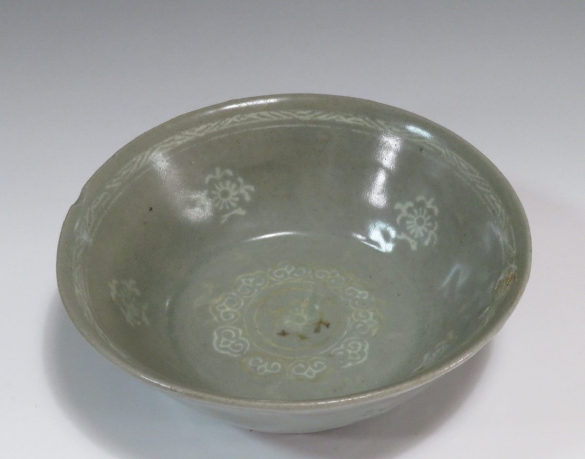 高麗青磁 白黒象嵌 小鉢(その1)朝鮮古陶磁 B81(高麗)|売買 高麗青磁 白黒象嵌 小鉢(その1)朝鮮古陶磁 B81(高麗)|売買