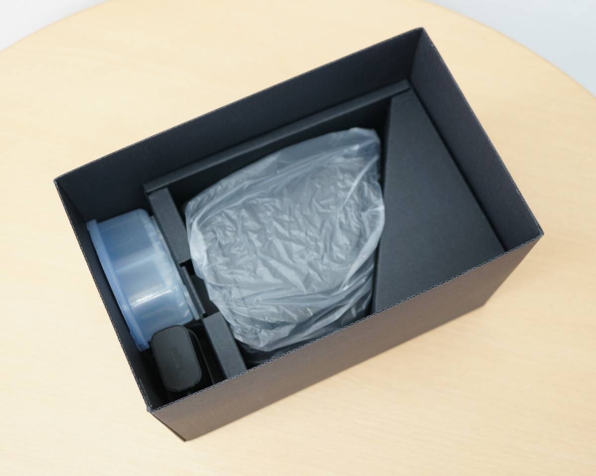 東ハ:未使用【ブラウン】電気シェーバー シリーズ8 8563cc ③ アルコール洗浄システム シェーバーケース付 お風呂剃り対応 ★送料無料★