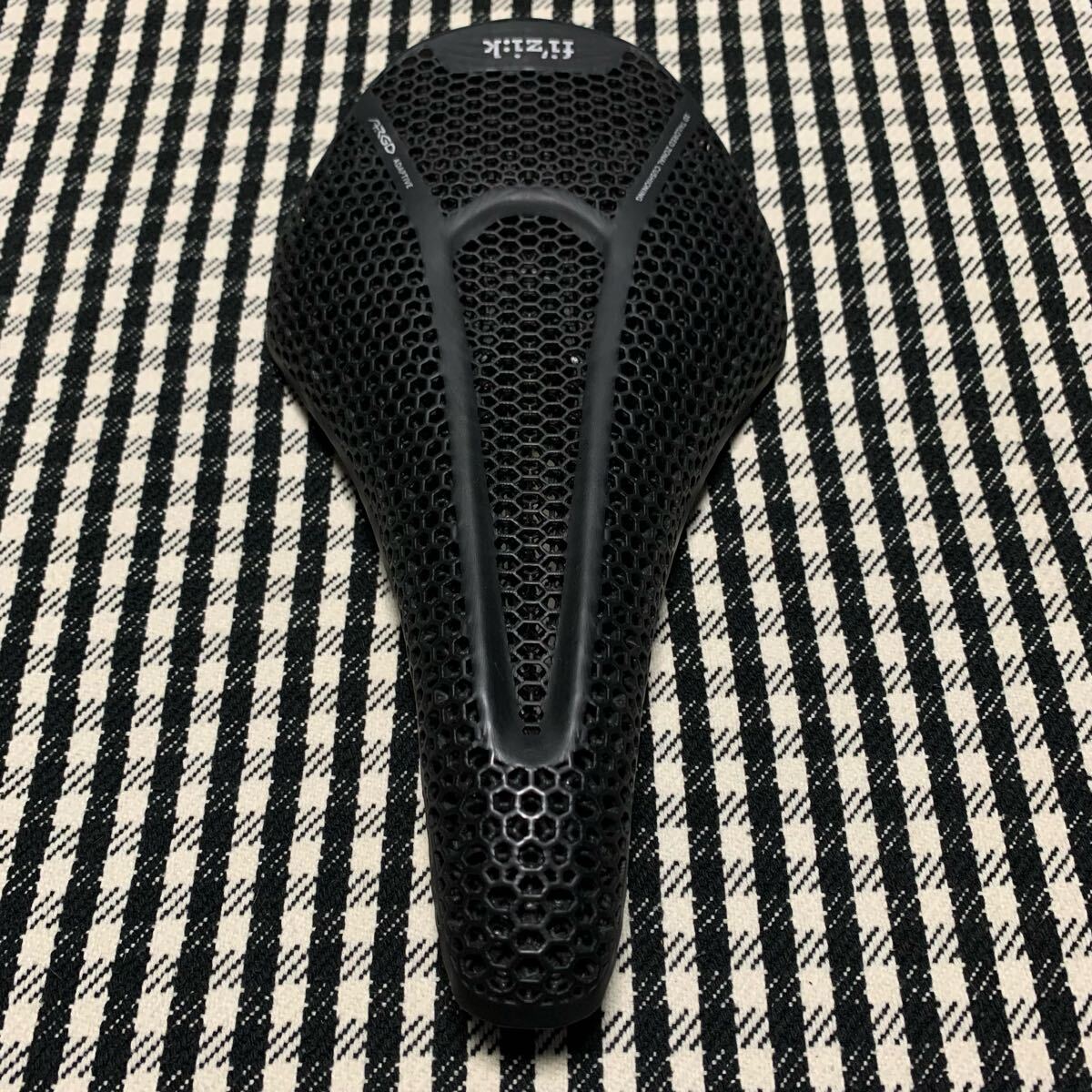 フィジーク fizik vento Argo R3 Adaptive サドル 3Dプリント 3D フィジーク fizik vento Argo R3 Adaptive サドル 3Dプリント 3D