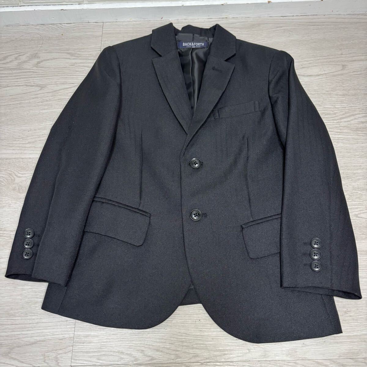 美品 BACK & FORTH 男の子 フォーマル スーツ 120 4点 送料込み 美品 BACK & FORTH 男の子 フォーマル スーツ 120 4点 送料込み