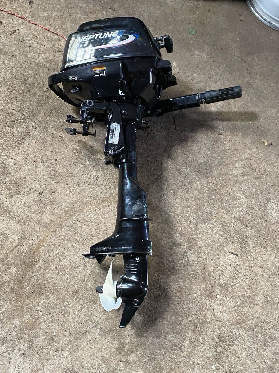 小型船舶用船外機 NEPTUNE FOUR STROKE 4スト 2馬力 船外機 現状品 動作未確認 直接引取希望 ジャンク オイル漏れ有