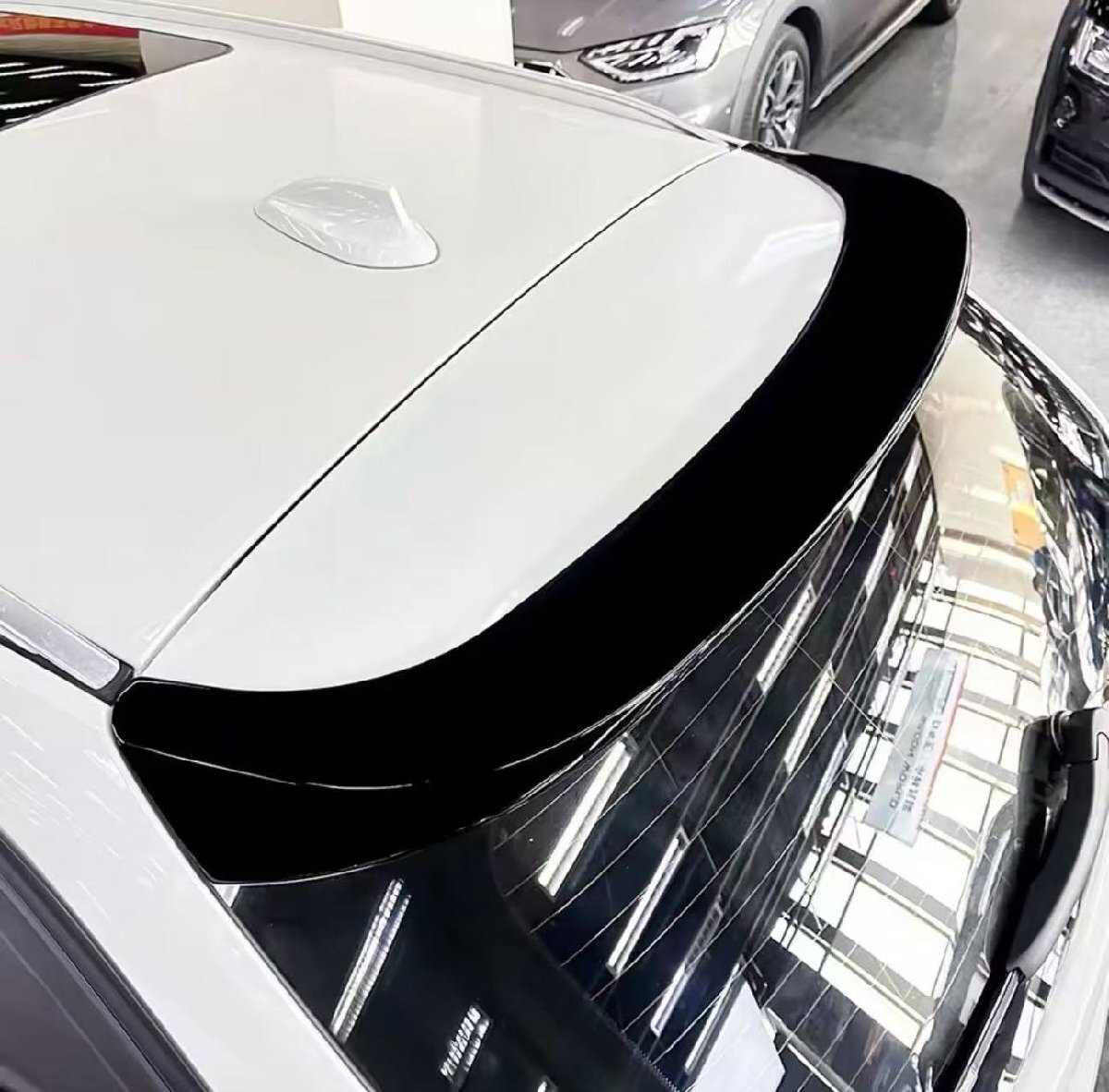 スポーティ全開(kāi)? BMW カーボン ルック ルーフスポイラー F31 318i 320d 320i 328i 330i 335i 340i Mスポーツ 3シリーズ ツーリング