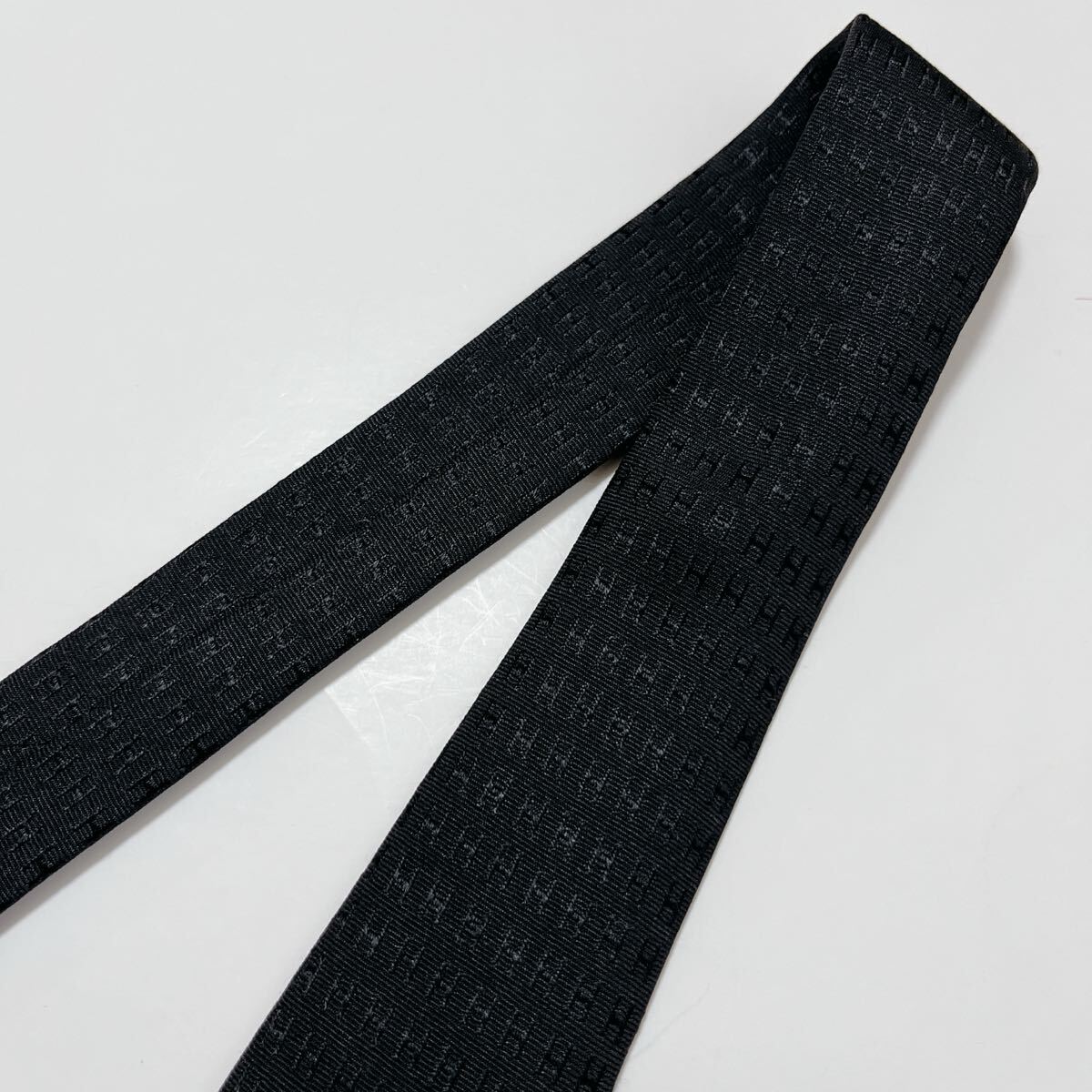 美品 エルメス ネクタイ ハイブランド H柄 ファソネ 光沢 美品 エルメス ネクタイ ハイブランド H柄 ファソネ 光沢
