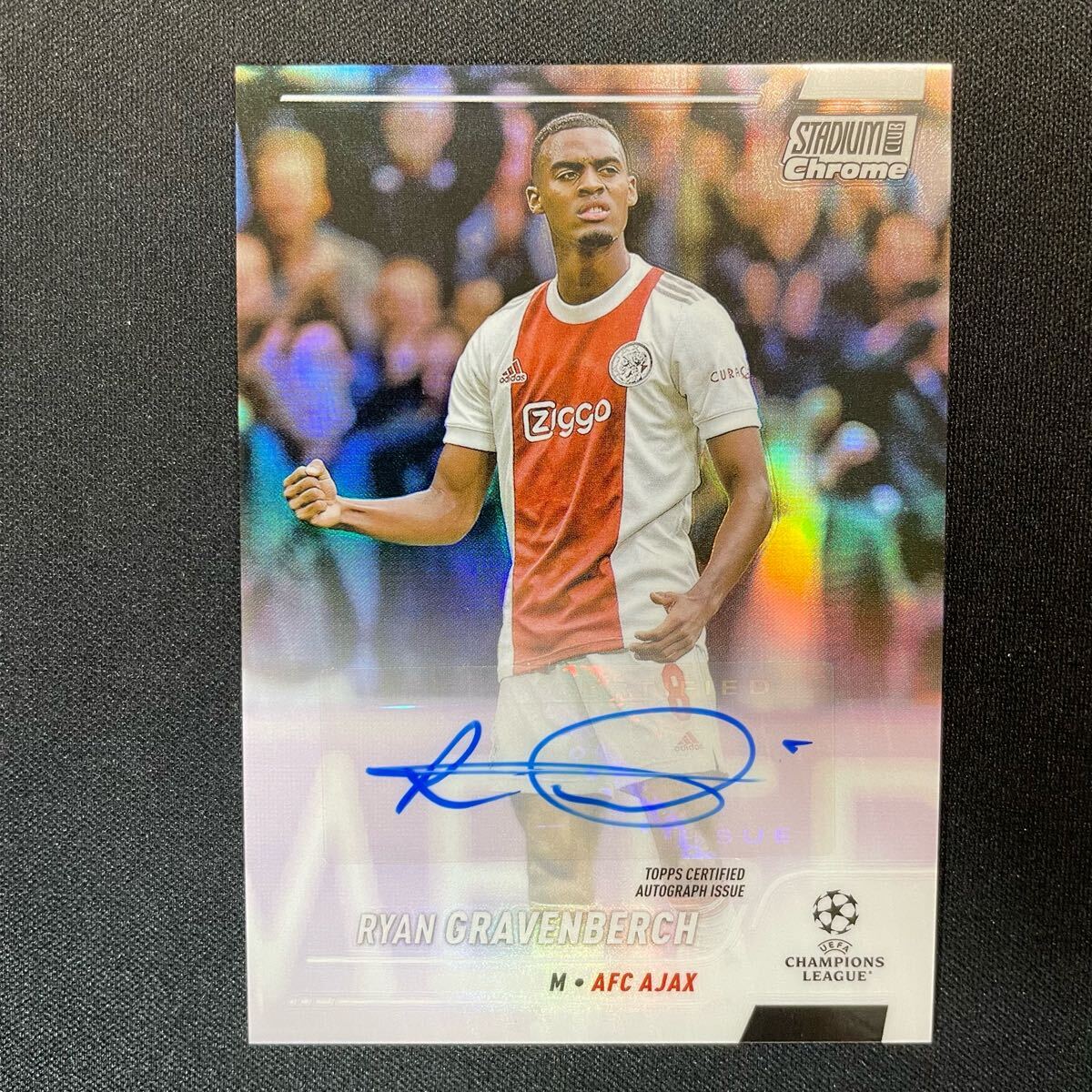 2021-22 Topps Stadium Club Chrome UEFA Ryan Gravenberch Auto 2021-22 Topps Stadium Club Chrome UEFA Ryan Gravenberch Auto