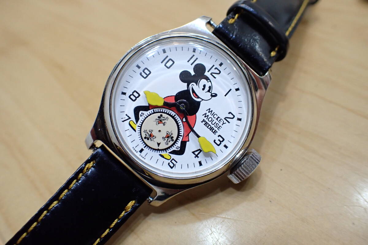 希少 ミッキーマウス PEDRE からくり時計 腕が針 腕時計 希少 ミッキーマウス PEDRE からくり時計 腕が針 腕時計