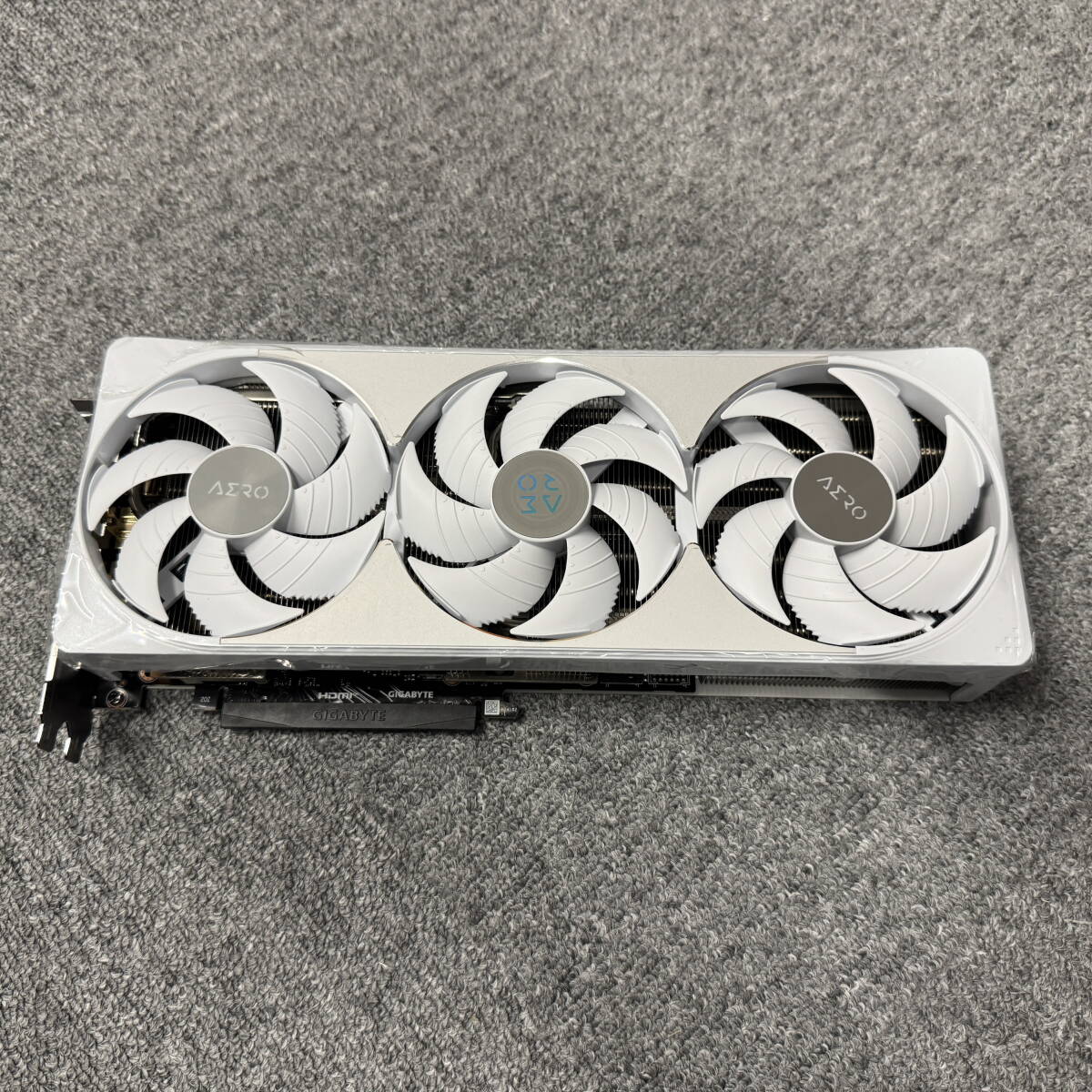 GIGABYTE GEFORCE RTX5080 GV-N5080 AERO OC-16G グラフィック GIGABYTE GEFORCE RTX5080 GV-N5080 AERO OC-16G グラフィック