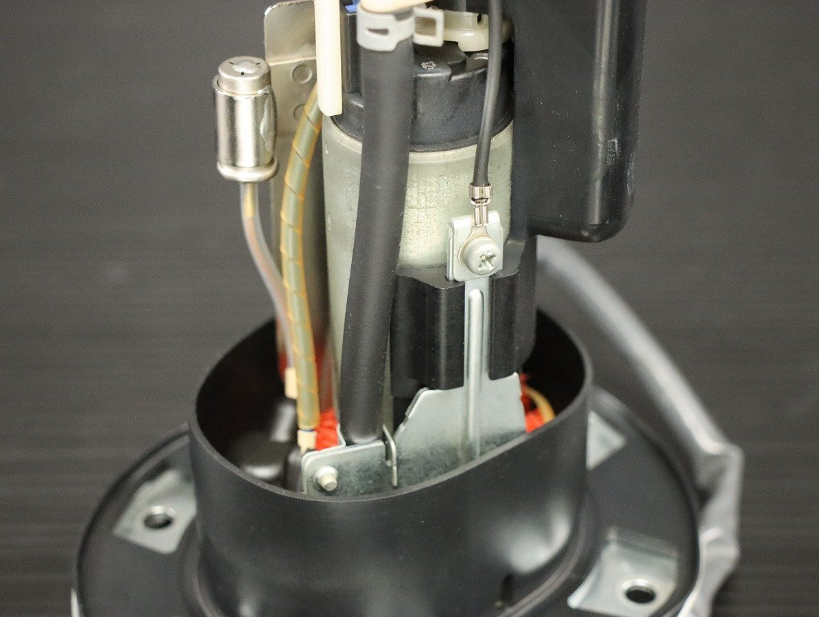激安!CBR1000RR純正燃料ポンプAssy/ガソリンポンプ!SC57/2006 激安!CBR1000RR純正燃料ポンプAssy/ガソリンポンプ!SC57/2006
