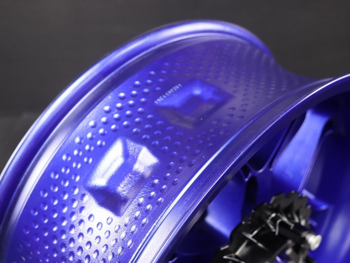 激安!YZF-R1M純正マグネシウムリアホイール!2015~/2CR/2KS 激安!YZF-R1M純正マグネシウムリアホイール!2015~/2CR/2KS