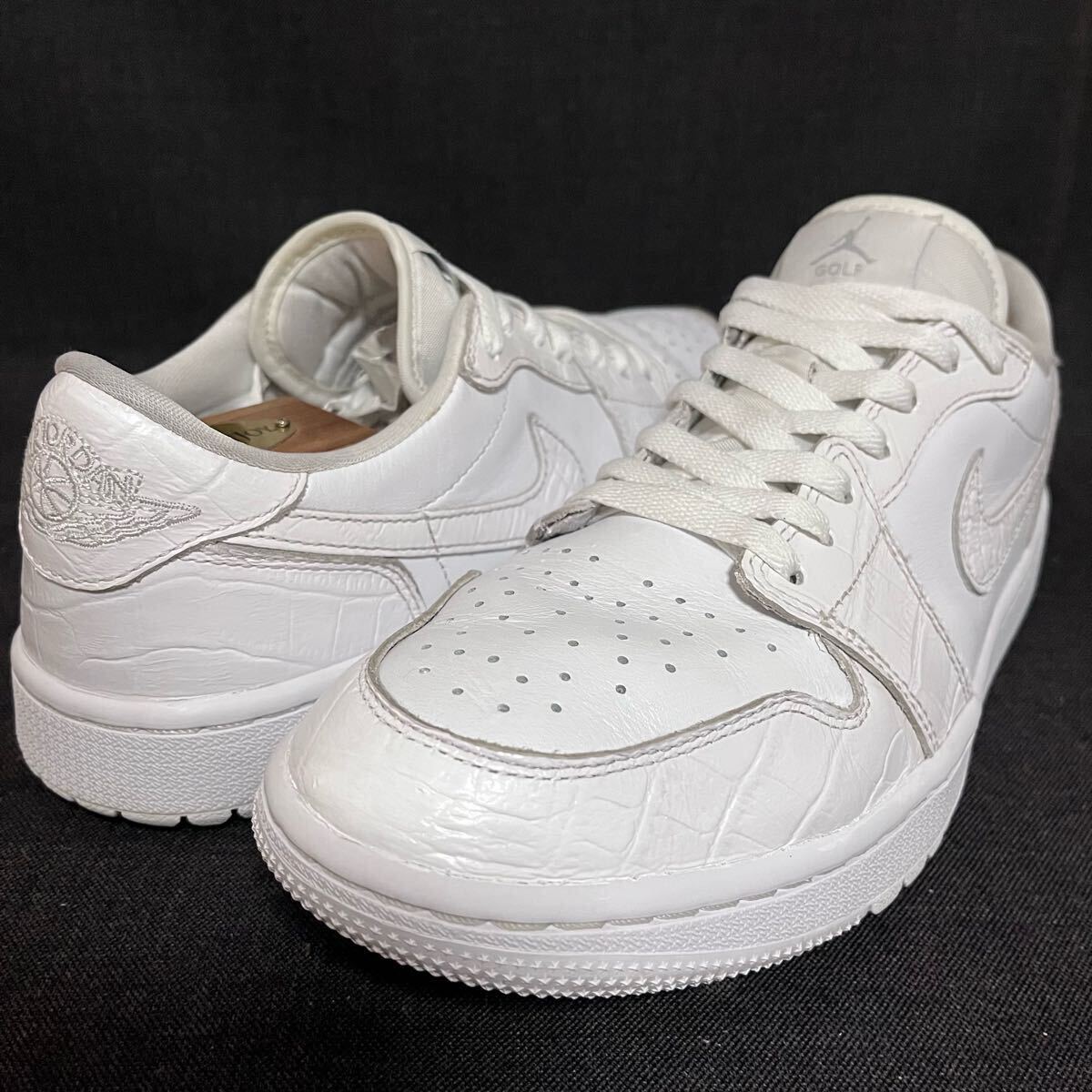 NIKE GOLF AIR JORDAN 1 LOW G WHITE CROCODILE US8.5 26.5cm NIKE GOLF AIR JORDAN 1 LOW G WHITE CROCODILE US8.5 26.5cm