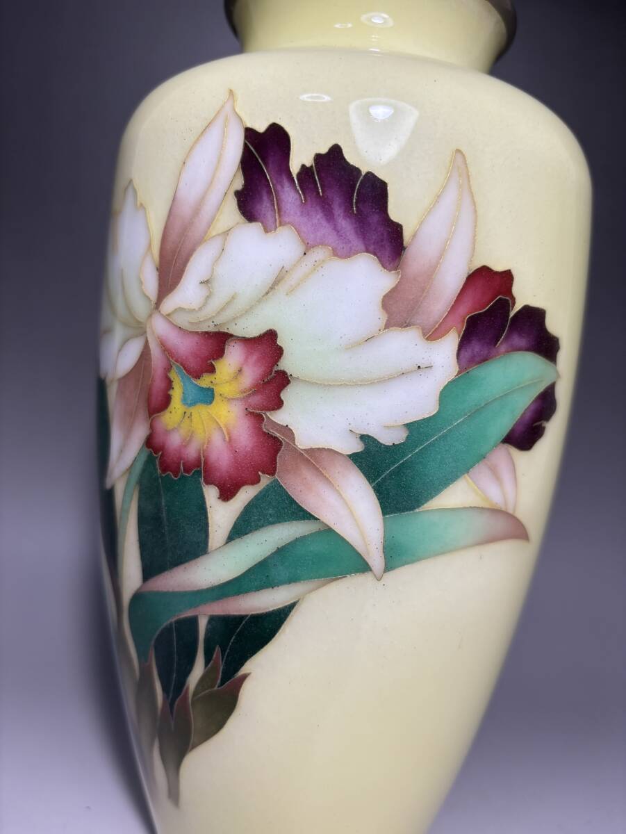 七宝焼 カトレア図 花瓶 唐木台付 飾壷 高さ約21.7cm(花器 七宝焼 カトレア図 花瓶 唐木台付 飾壷 高さ約21.7cm(花器