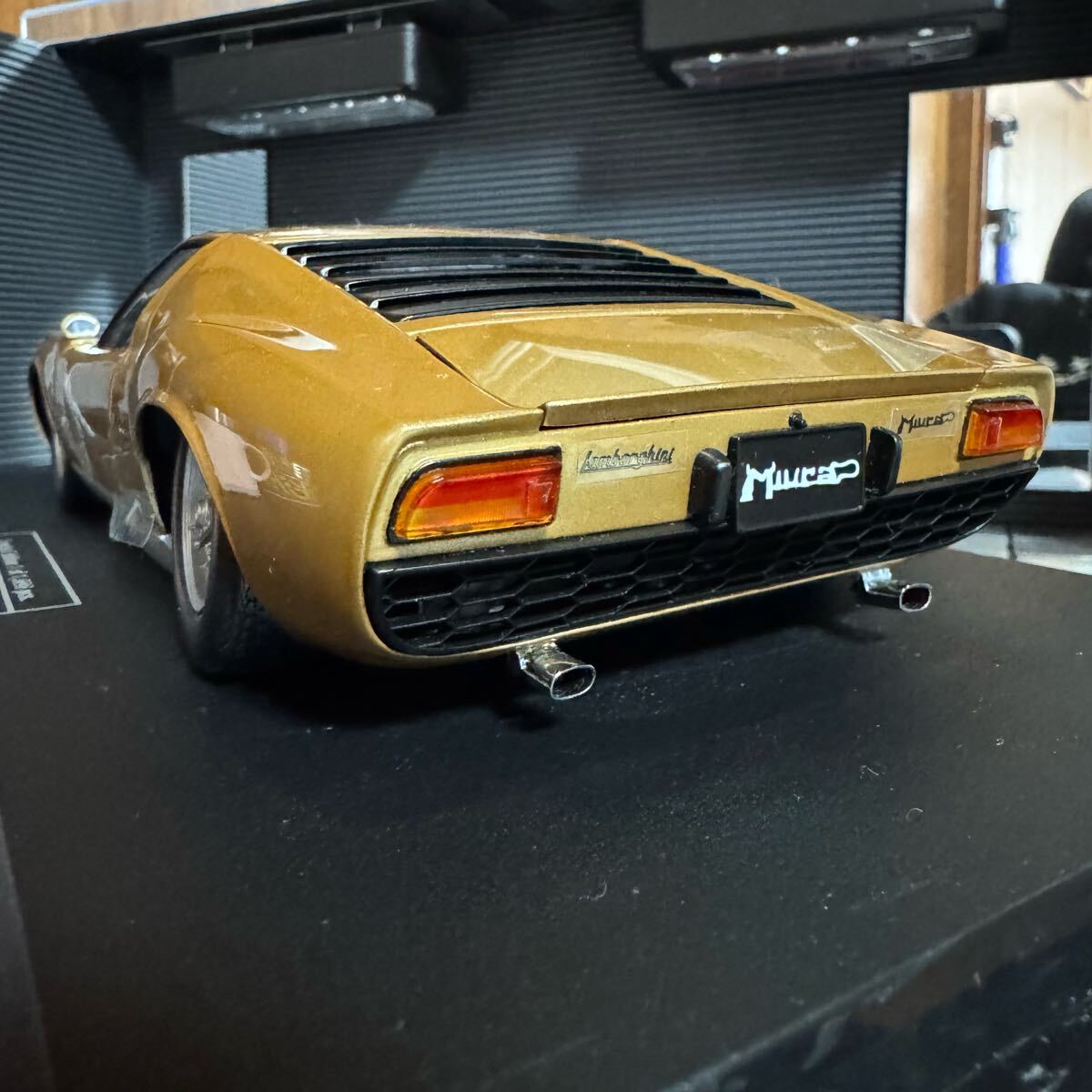 絶版未展示品 京商 ランボルギーニ ミウラ P400 Gold