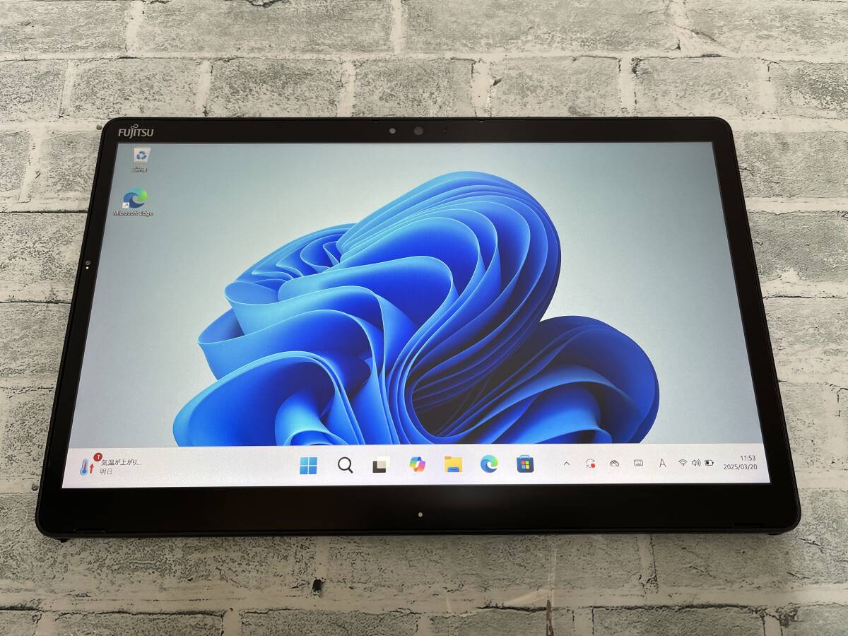 ジャンク】富士通 ARROWS Tab Q738/SB タブレットPC Intel Core ジャンク】富士通 ARROWS Tab Q738/SB タブレットPC Intel Core