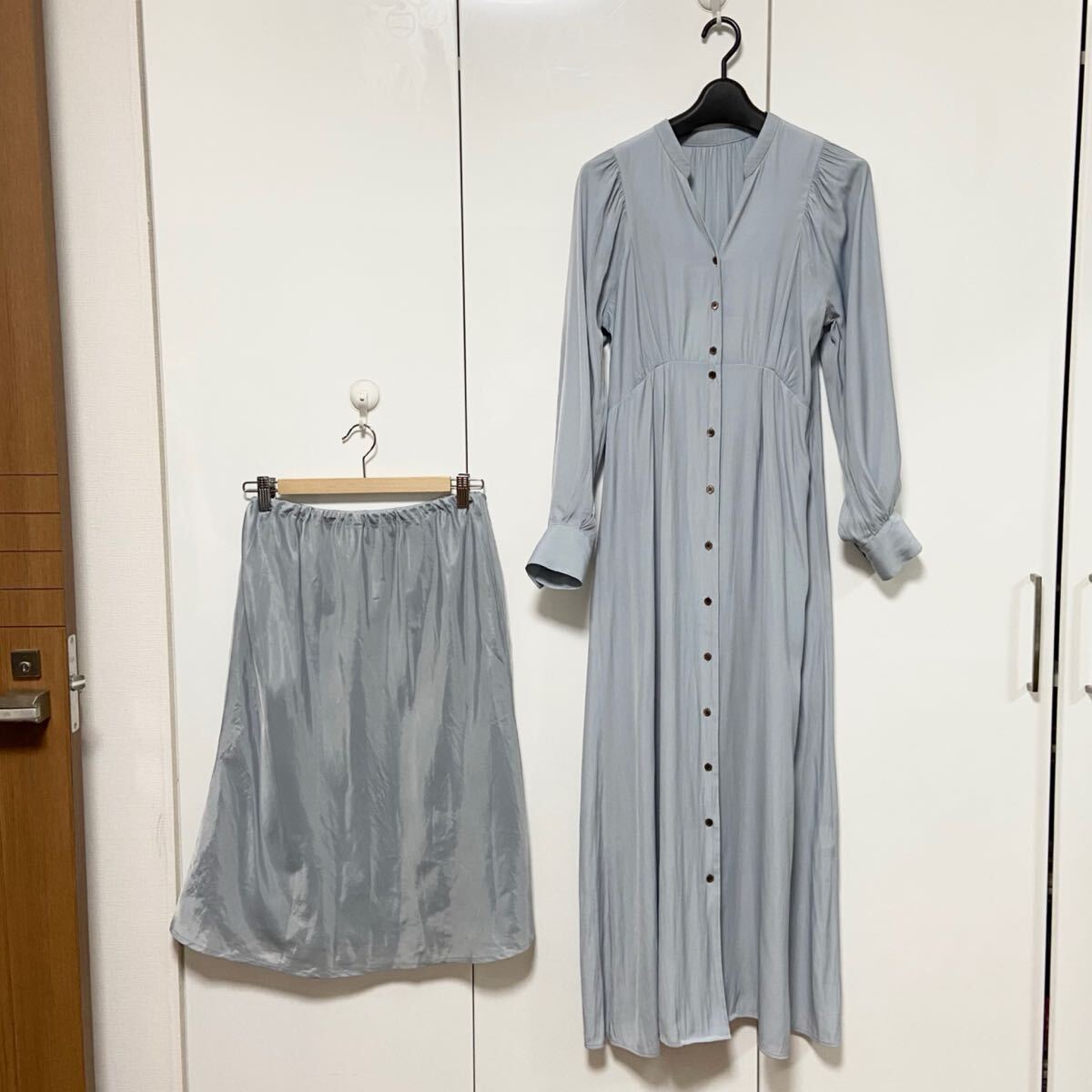 美品 SHIPS バックリボン ボリュームスリーブ ワンピース 定価 美品 SHIPS バックリボン ボリュームスリーブ ワンピース 定価