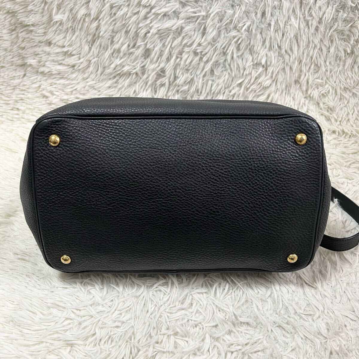 ○美品○PRADA プラダ 2way ハンドバッグ ショルダーバッグ 鞄 ○美品○PRADA プラダ 2way ハンドバッグ ショルダーバッグ 鞄