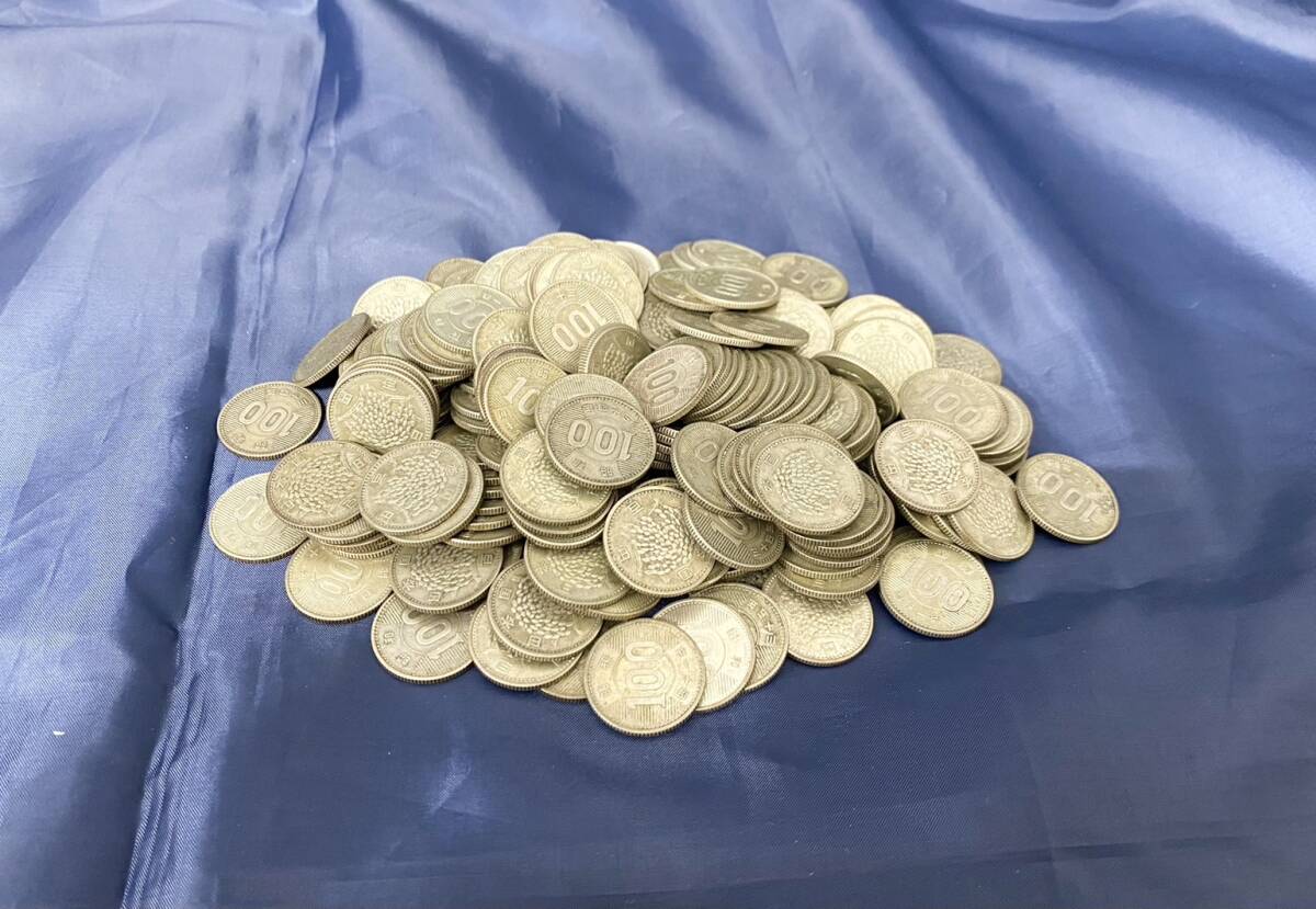 旧100円硬貨 稲穂 198枚 ※汚れ・くすみあり 古銭 ジャンク品 旧100円硬貨 稲穂 198枚 ※汚れ・くすみあり 古銭 ジャンク品