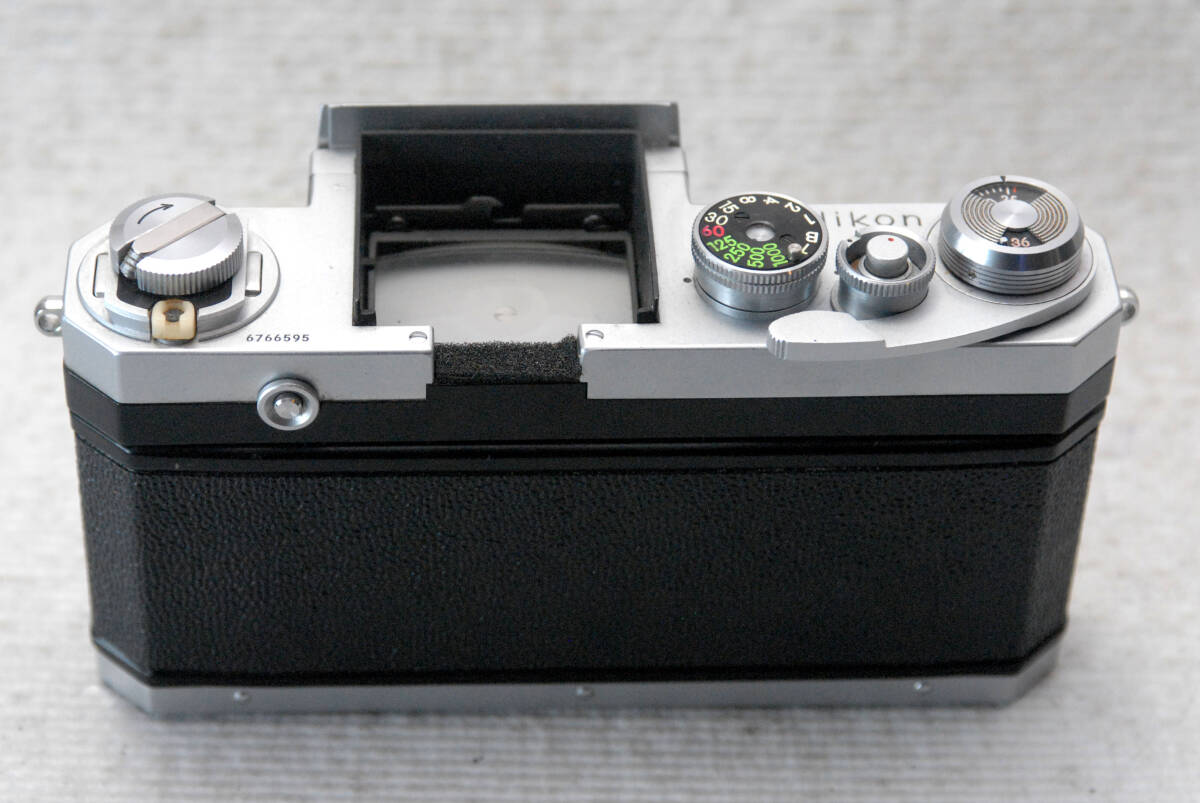 Nikon ニコン 昔の高級一眼レフカメラ Fボディ 希少品 (ニコン Nikon ニコン 昔の高級一眼レフカメラ Fボディ 希少品 (ニコン