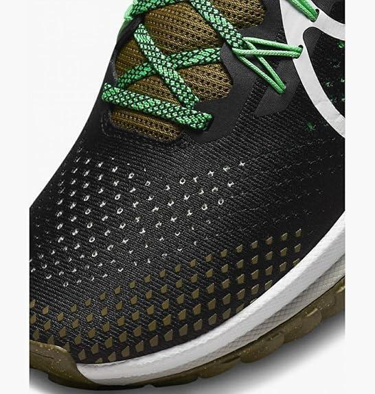 新品 26.0cm NIKE Pegasus trail４ランニング トレイル シューズ ナイキ ペガサス トレイル 4 人気 スポーツ アウトドア 黒 白 靴 箱無(wú)