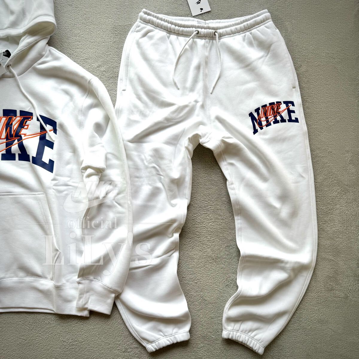 新品未使用 NIKE上下セットアップ Mサイズ 白 オレンジ ス 新品未使用 NIKE上下セットアップ Mサイズ 白 オレンジ ス