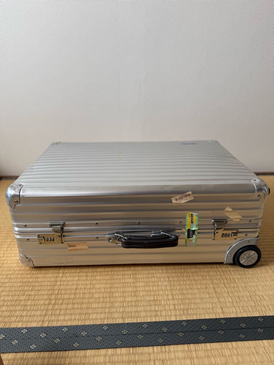 中古品】【廃盤】RIMOWA リモワ キャリーケース 2輪 クラシック 中古品】【廃盤】RIMOWA リモワ キャリーケース 2輪 クラシック
