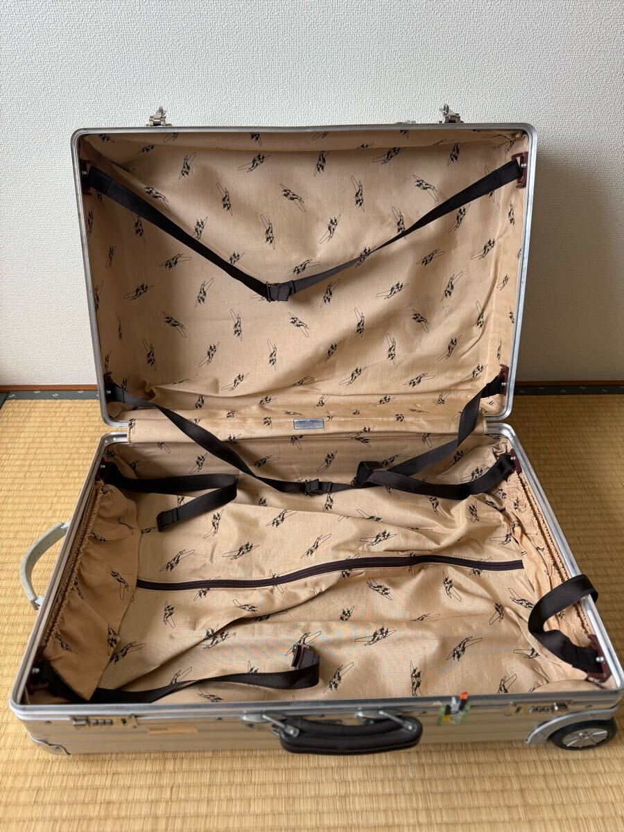 中古品】【廃盤】RIMOWA リモワ キャリーケース 2輪 クラシック 中古品】【廃盤】RIMOWA リモワ キャリーケース 2輪 クラシック