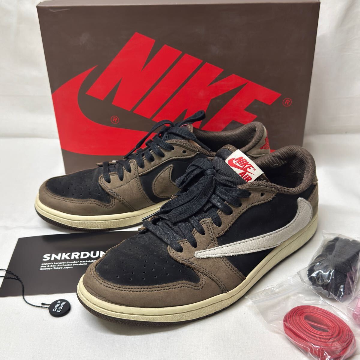 Nike Air Jordan 1 Low OG SP-T Travis Scott CACTUS JACK Nike Air Jordan 1 Low OG SP-T Travis Scott CACTUS JACK
