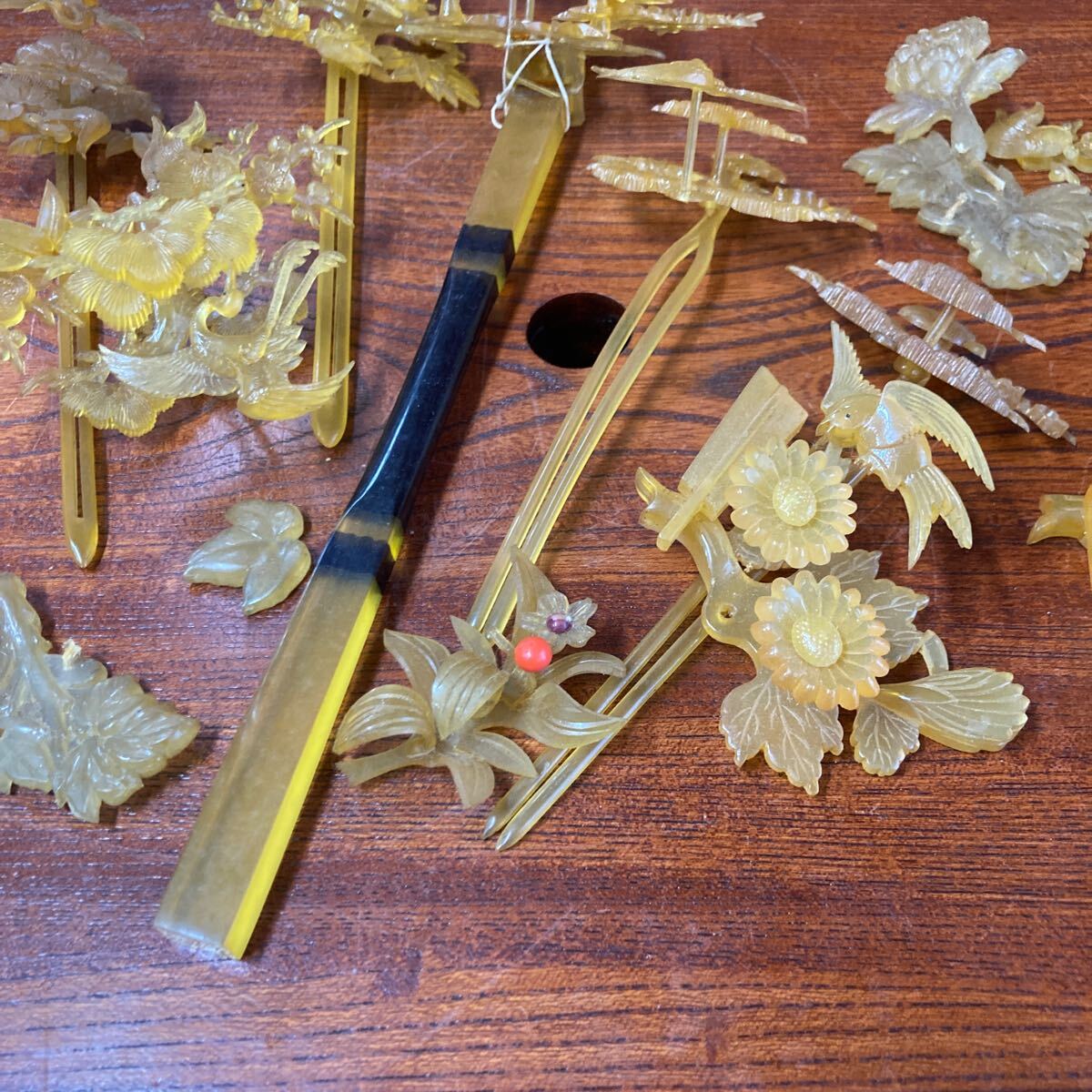 時代物 鼈甲かんざしまとめ 髪飾り 和装小物 かんざし 櫛 べっ甲 時代物 鼈甲かんざしまとめ 髪飾り 和装小物 かんざし 櫛 べっ甲
