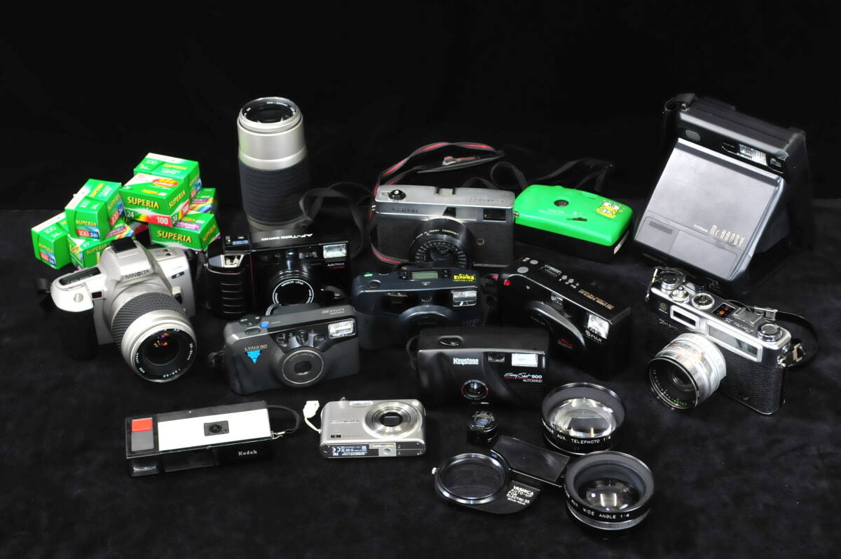 カメラ・レンズ・フィルム(期限切れ) CANON YASHICA カメラ・レンズ・フィルム(期限切れ) CANON YASHICA