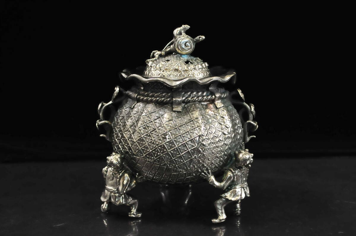 真作】 須賀月芳 『洋銀 香炉』 共箱 高さ:16.5cm 重量:1745g 真作】 須賀月芳 『洋銀 香炉』 共箱 高さ:16.5cm 重量:1745g