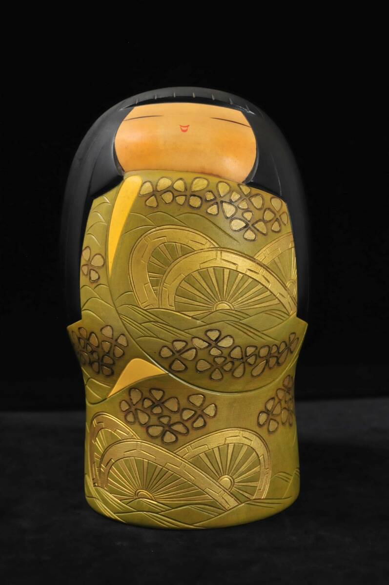 真作】 吉田多加志 創作こけし 『たまゆら』 高さ:25cm 箱無 真作】 吉田多加志 創作こけし 『たまゆら』 高さ:25cm 箱無