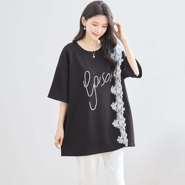 新品 トップス M〜L パールビジュー&レース ロゴ Tシャツ 新品 トップス M〜L パールビジュー&レース ロゴ Tシャツ